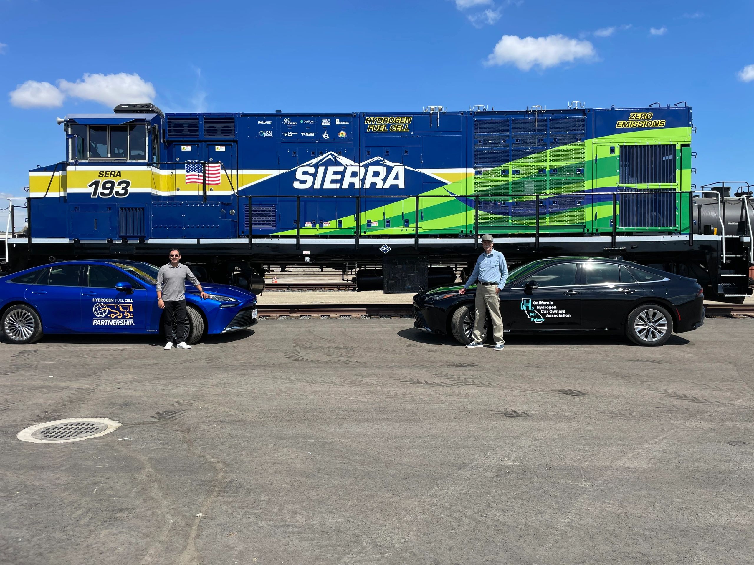PreTrip - First H2 Locomotive in US